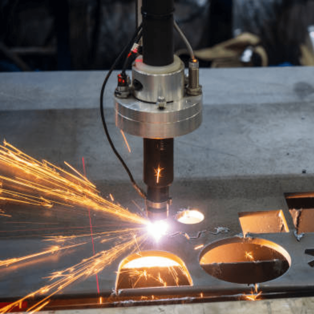 Frismetal: Maestría en Corte de Plancha CNC